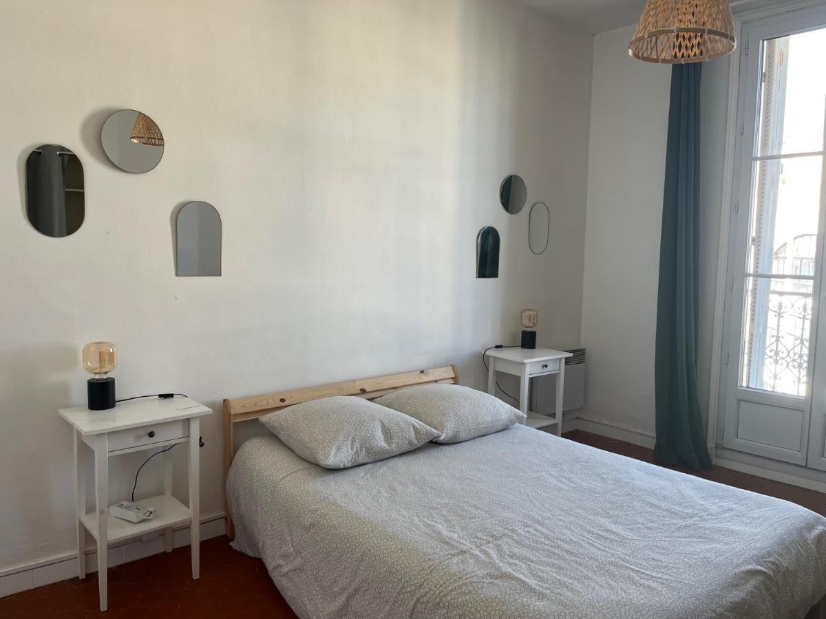 - Centre 3 Chambres 6 Personnes 4eme Etage Escalier - Sebastien Claire Appartement